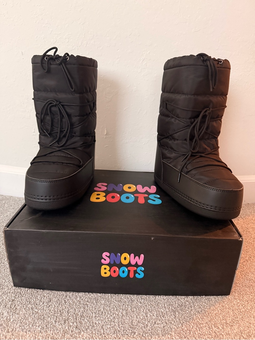 Women’s Black Winter